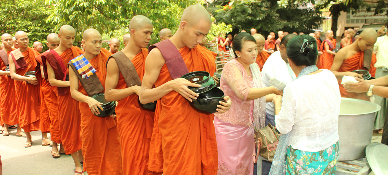 Oo Yin Pariyatti A Unique Monastery Offering a High Level of Bilingual Dhamma Studies